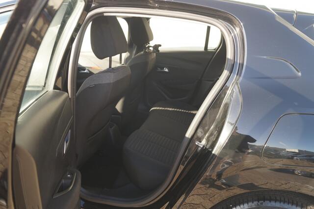 Peugeot 208 1.2 PureTech Active Pack -NAVI-AIRCO-PDC-LMV-