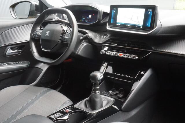 Peugeot 208 1.5 BlueHDi Allure Pack | Origineel NL | ACC | 3D Cockpit | Camera | Navigatie | Airco |