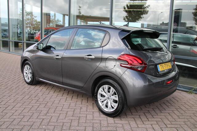 Peugeot 208 1.2 PureTech Active Airco Navi Carplay DAB 5-drs