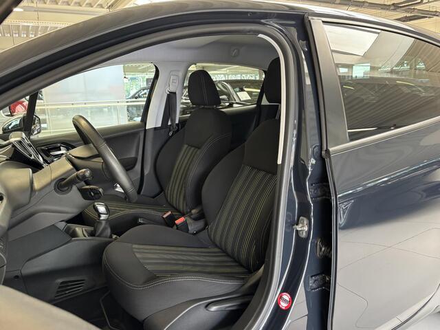 Peugeot 208 1.2 PureTech Urban Soul Navigatie | Parkeersensoren achter | Cruise control