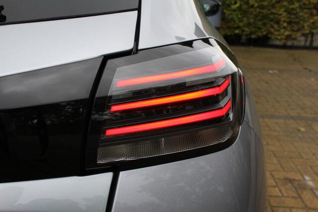 Peugeot 208 1.2 Hybrid 110 e-DCS6 Allure | Incl. 12 maanden Garantie | Apple CarPlay/Android Auto | Airco | Parkeersensoren achter | Led koplampen | Cruise controle | DAB | Elektrische ramen V+A |