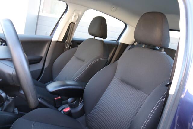 Peugeot 208 1.2 PureTech Blue Lion