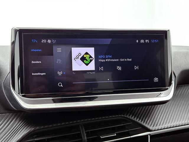 Peugeot 208 1.2 Hybrid 100PK Automaat Allure | Navigatie | Apple Carplay/Android Auto | Airco | Camera | Parkeer sensoren | Cruise Control | Led | Lichtmetalen Velgen