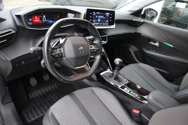 Peugeot 208 1.2 100 PK ALLURE SKY PANORAMA|APPLE CARPLAY|CAMERA|DIGIT|STOELVERWARMING