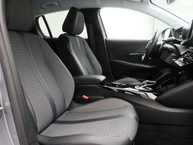 Peugeot 208 1.2 PureTech 100 PK Automaat Allure | CAMERA | CARPLAY