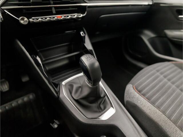 Peugeot 208 1.2 PureTech Active Sport (APPLE CARPLAY, GROOT NAVI, LANE ASSIST, SPORTSTOELEN, START/STOP, NIEUWE APK, NIEUWSTAAT)