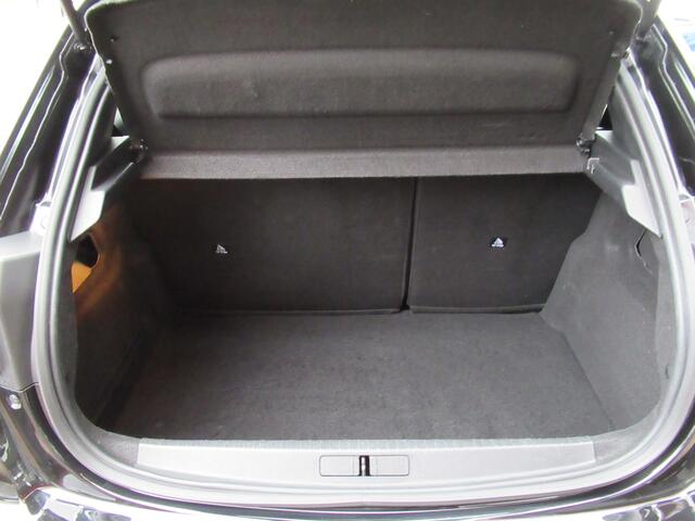 Peugeot 208 1.2 PureTech Active | Lane Warning | Airco | Carplay | Cruise Control | Incl. BOVAG-Garantie |