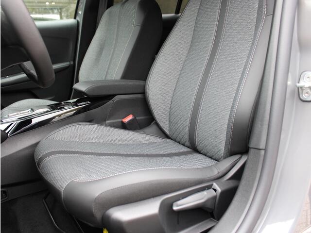 Peugeot 208 1.2 Hybrid 110 e-DCS6 Allure VOORRAAD KORTING | Automaat / Camera / Navi / Climate