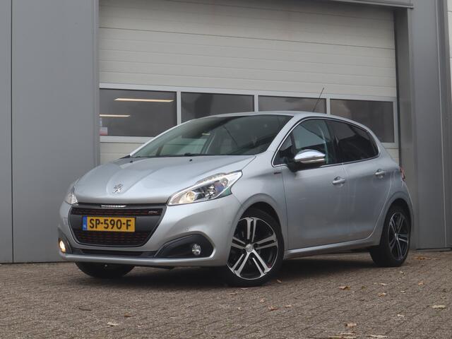 Peugeot 208 1.2 PureTech GT-line Automaat / Camera / Half-Leder
