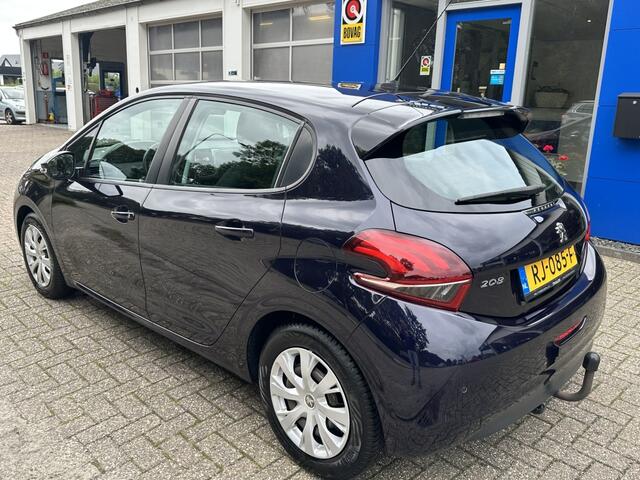 Peugeot 208 1.2 PureT. Blue Lion
