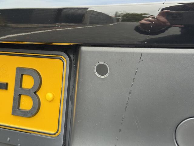 Peugeot 208 Active 1.2 PureTech 75PK Achteruitrijcamera, Airco, Navigatie, Apple Carplay, Android Auto