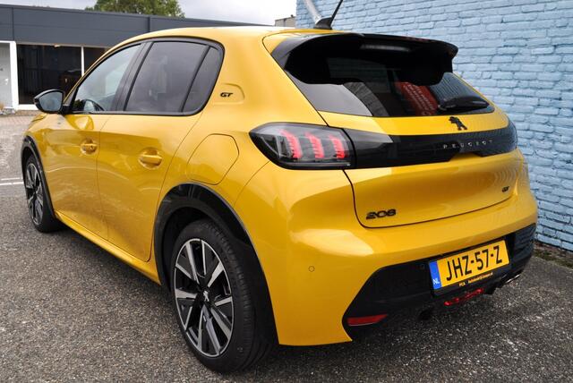 Peugeot 208 1.2 GT 130 Pano Navi egtg pdc v+a