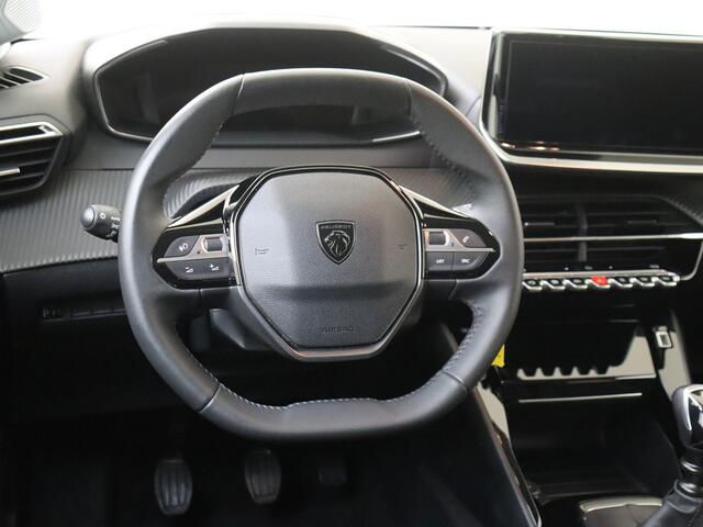 Peugeot 208 1.2 PureTech 100 Allure Lichtmetaal | Navigatie | Camera achter | Apple carplay