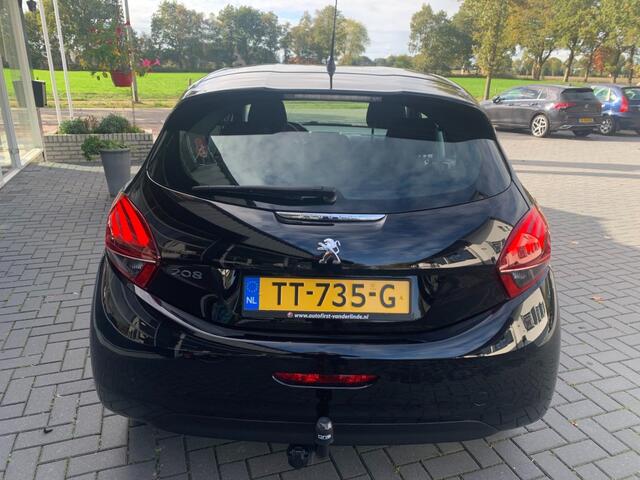 Peugeot 208 1.2 Puretech Active, Cruise control, Trekhaak, Airco, All-in prijs inclusief afleverbeurt