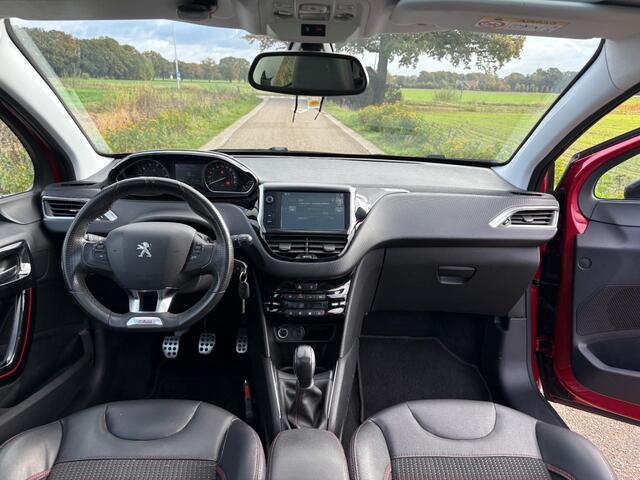 Peugeot 208 1.2 PURETECH GT-LINE / PANO / CRUISE