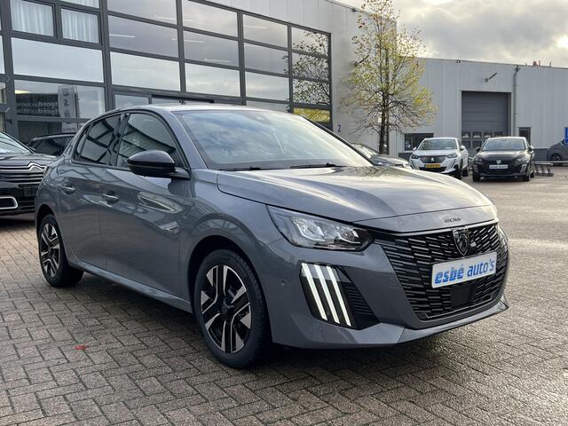 Peugeot 208 1.2 Turbo 100 pk Allure Navigatie* Carplay Camera Lichtmetalen Velgen Stoelverwarming Clima + Cruise Control DAB Extra Getint Glas 5drs
