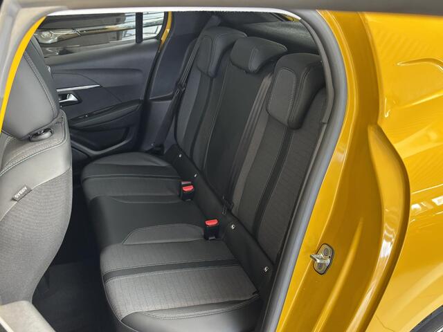 Peugeot 208 1.2 PureTech Allure Pack Navigatie | Achteruitrijcamera | Cruise Control