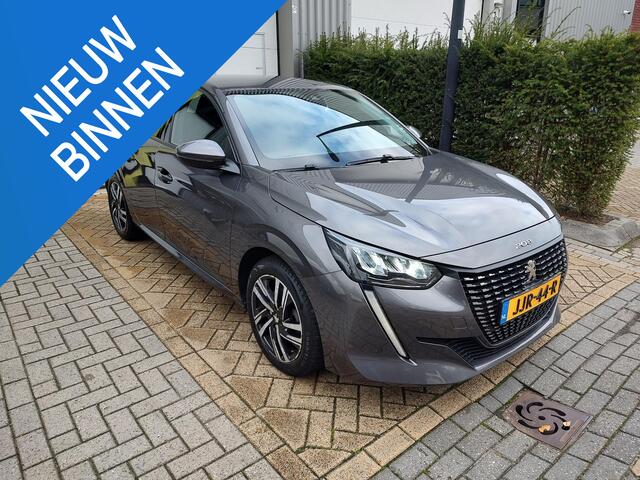 Peugeot 208 1.2 PureTech Allure Pack Automaat Trekhaak 360-Camera Navi-Carplay Nieuwe Distributie
