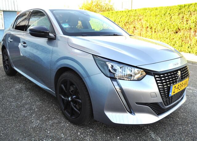 Peugeot 208 1.2 Allure BlackPack Aut Nav LED camera