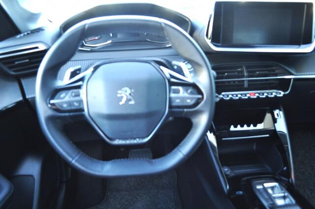 Peugeot 208 1.2 Allure BlackPack Aut Nav LED camera