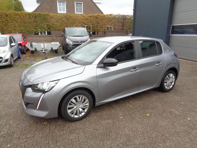 Peugeot 208 1.2 PureTech Active Airco, Navigatie, Carplay/ android auto? cruise controle