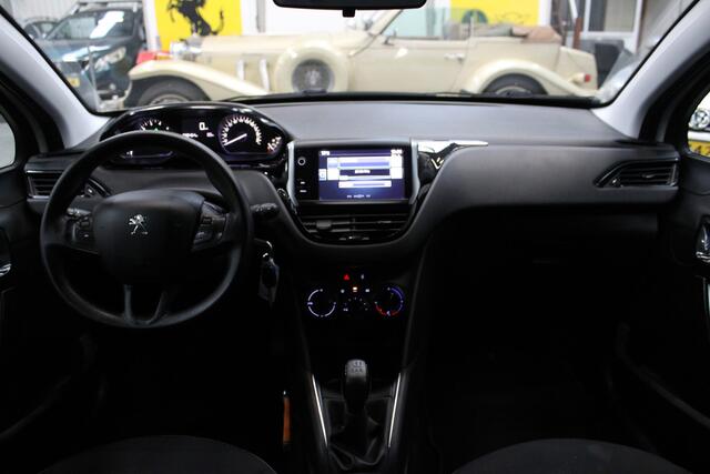 Peugeot 208 1.2 PureTech Blue Lion Airco, Cruise Control, Navigatie, Stuurbekrachtiging
