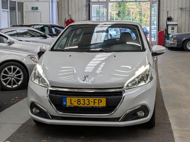Peugeot 208 1.2 PureTech Blue Lease Airco, Cruise Control, Navigatie, Stuurbekrachtiging