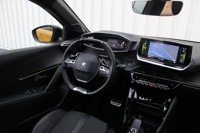 Peugeot 208 1.2 PureTech GT | Incl. 12 maanden garantie | 100% onderhouden | Cruise control | Climate control | Stoelverwarming | Apple carplay/Android auto | Parkeercamera |