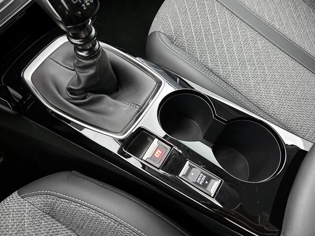 Peugeot 208 100Pk Allure | Rijklaar | Parkeersensoren rondom | navigatie |