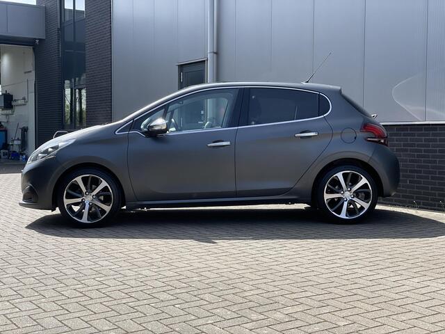 Peugeot 208 1.2 PureTech 111 PK / PANO / NAVI / CRUISE / FULL OPTION / RIJKLAAR