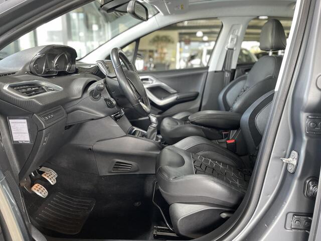 Peugeot 208 1.2 PureTech 111 PK / PANO / NAVI / CRUISE / FULL OPTION / RIJKLAAR
