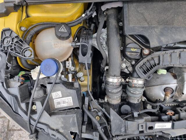 Peugeot 208 1.2 PureTech GT-Line Pano Led