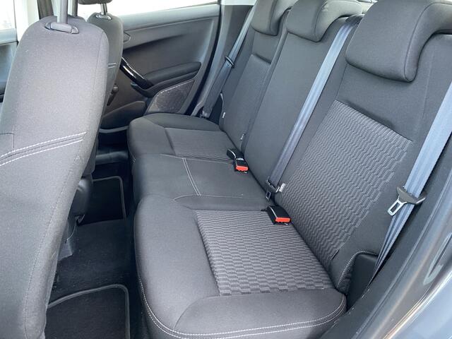 Peugeot 208 1.2 PureTech Blue Lease Active 112Dkm, 5-Drs, A/C, Navi, CC, PDC, nw. APK - Inruil Mogelijk -