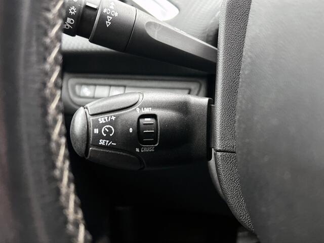 Peugeot 208 110PK Tech Edition | Rijklaar | Trekhaak | Camera achter | Navigatie |