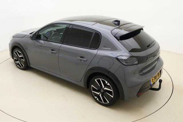 Peugeot 208 PureTech 100 GT | Navigatie | Apple Carplay/Android Auto | Panoramadak | Stoelverwarming | Stoelmassage | Cruise control adaptief