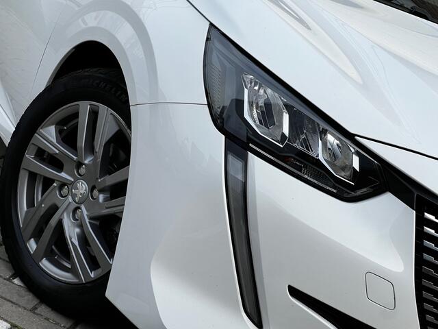 Peugeot 208 1.2 PureTech Blue Lease Active / Airco / Navigatie / Apple Carplay / Achteruitrijdcamera / Park Sensors / 16"LM Velgen / Cruise Control / 1e Eigenaar!