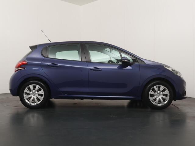 Peugeot 208 1.2 PureTech Blue Lion - Navigatie - Airconditioning - Trekhaak - Cruise Control