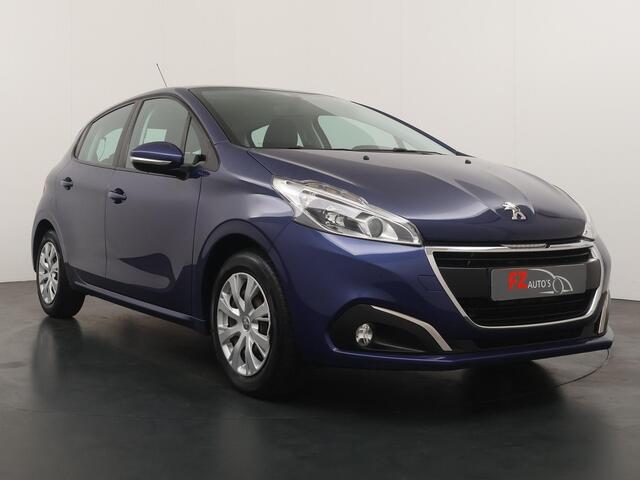 Peugeot 208 1.2 PureTech Blue Lion - Navigatie - Airconditioning - Trekhaak - Cruise Control