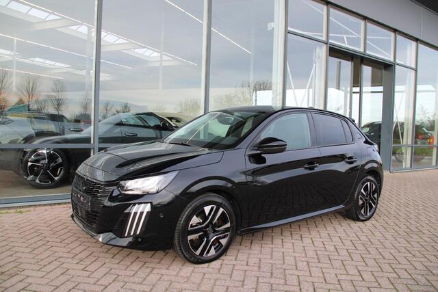 Peugeot 208 1.2 PureTech 100pk Allure Airco 360 Camera Carplay 7587km!