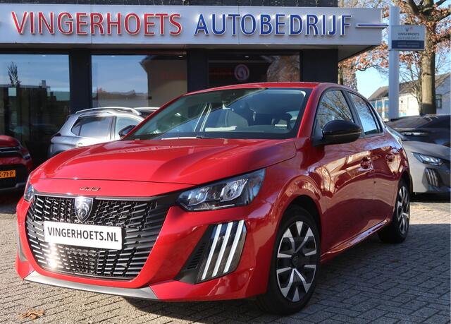 Peugeot 208 Benzine 100 Pk Active * Origineel Navigatie * Airco & Cruise Control * Draadloos Apple Carplay / Android Auto * DAB Radio * Vingerhoets; Vierde Generatie Eersteklas Service ! Al meer dan 100 jaar een begrip in de Brabantse Kempen.