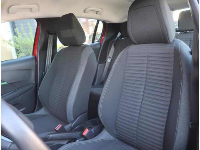 Peugeot 208 Benzine 100 Pk Active * Origineel Navigatie * Airco & Cruise Control * Draadloos Apple Carplay / Android Auto * DAB Radio * Vingerhoets; Vierde Generatie Eersteklas Service ! Al meer dan 100 jaar een begrip in de Brabantse Kempen.