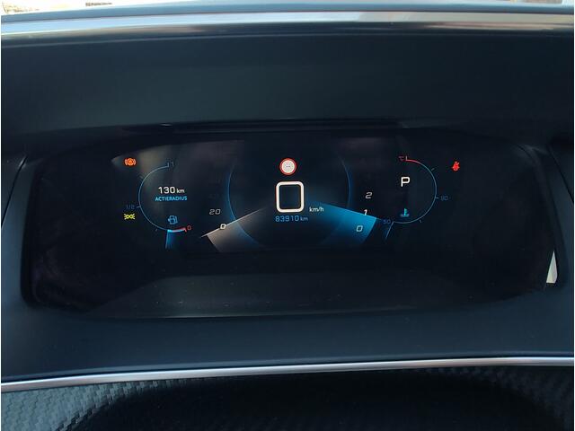 Peugeot 208 1.2 PURETECH ALLURE AUTOMAAT Panoramadak | Keyless | Stoelverwarming