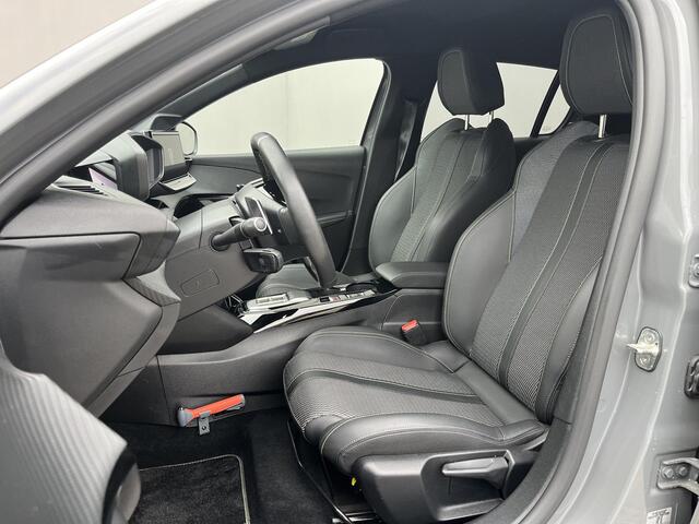 Peugeot 208 Hybrid 136 e-DCS6 GT / Adaptieve Cruise Control / Navigatie-pakket / Parkeersensoren Voor & Achter / Apple Carplay/Android Auto / Parkeercamera Voor & Achter / Climate Control / Dodehoekdetectie /
