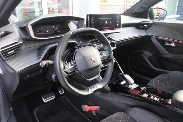 Peugeot 208 1.2 130PK AUTOMAAT GT PACK | BLACK PACK | PANORAMA DAK | ALCANTARA BEKLEDING | ACHTERUITRIJ CAMERA | ADAPTIVE CRUISE CONTROL | FULL LED KOPLAMPEN | 3-D INSTRUMENTENPANEEL | STOEL VERWARMING | 17" LICHTMETALEN VELGEN | ALL SEASON BANDEN | DODEHOEK DETECTIE