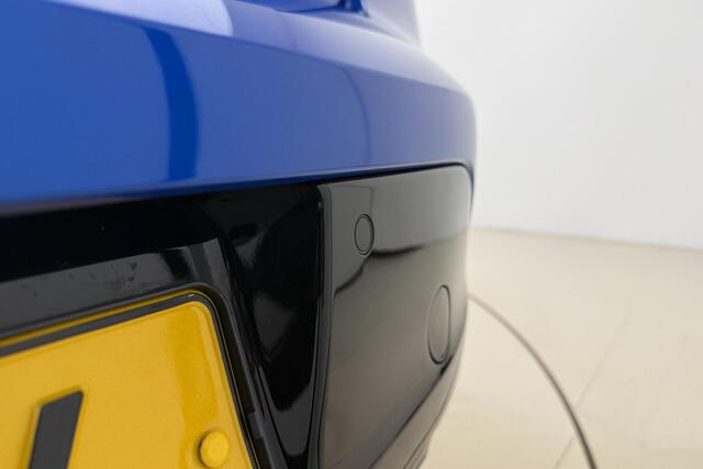 Peugeot 208 1.2 PureTech Allure 100 PK | Handgeschakeld | Camera | Mirror Screen | Navigatie | Airco | Cruise Control | Licht Metalen Velgen | 1e eigenaar | Dealer onderhouden