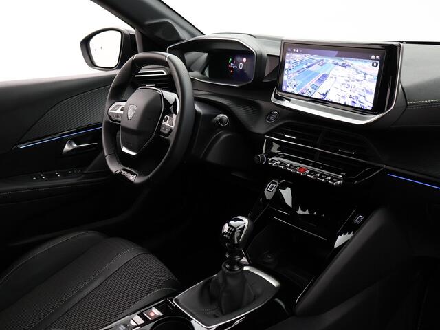 Peugeot 208 1.2 PT 100 PK GT + SPORTSTOELEN | 17 INCH | CAMERA | SFEERVERLICHTING | NAVIGATIE | CARPLAY | DAB