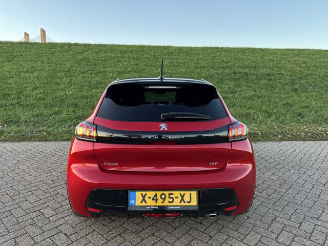 Peugeot 208 1.2 PureTech GT Pack Massagestoel | Stoelverwarming |Pano | Camera | Apple Carplay