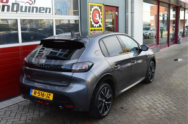 Peugeot 208 1.2 PureTech GT Pack O.a: Camera, PDC, Clima, Stoelverw, ACC, Carplay, Etc. All-in prijs!