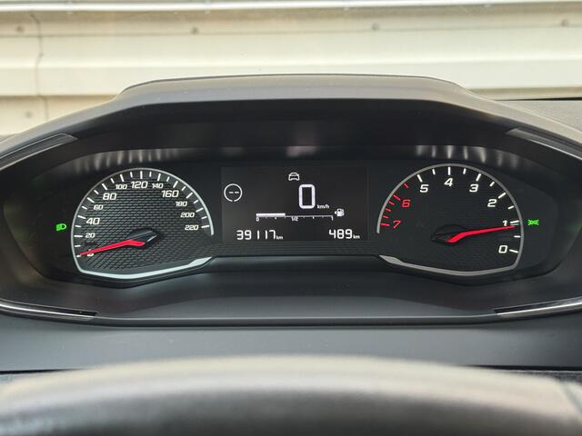 Peugeot 208 1.2 PureTech Active | Navigatie |