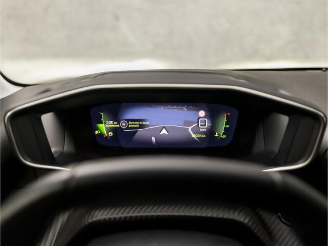 Peugeot 208 1.2 PureTech Allure Sport (VIRTUAL COCKPIT, APPLE CARPLAY, GROOT NAVI, LEDER, 360 CAMERA, SPORTSTOELEN, GETINT GLAS, LM VELGEN, KEYLESS, NIEUWSTAAT)